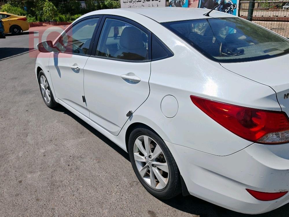 هیوندای ئەکسنت